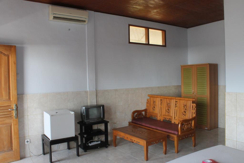 Serangan Inn II Padangbai  Luaran gambar