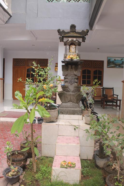 Serangan Inn II Padangbai  Luaran gambar