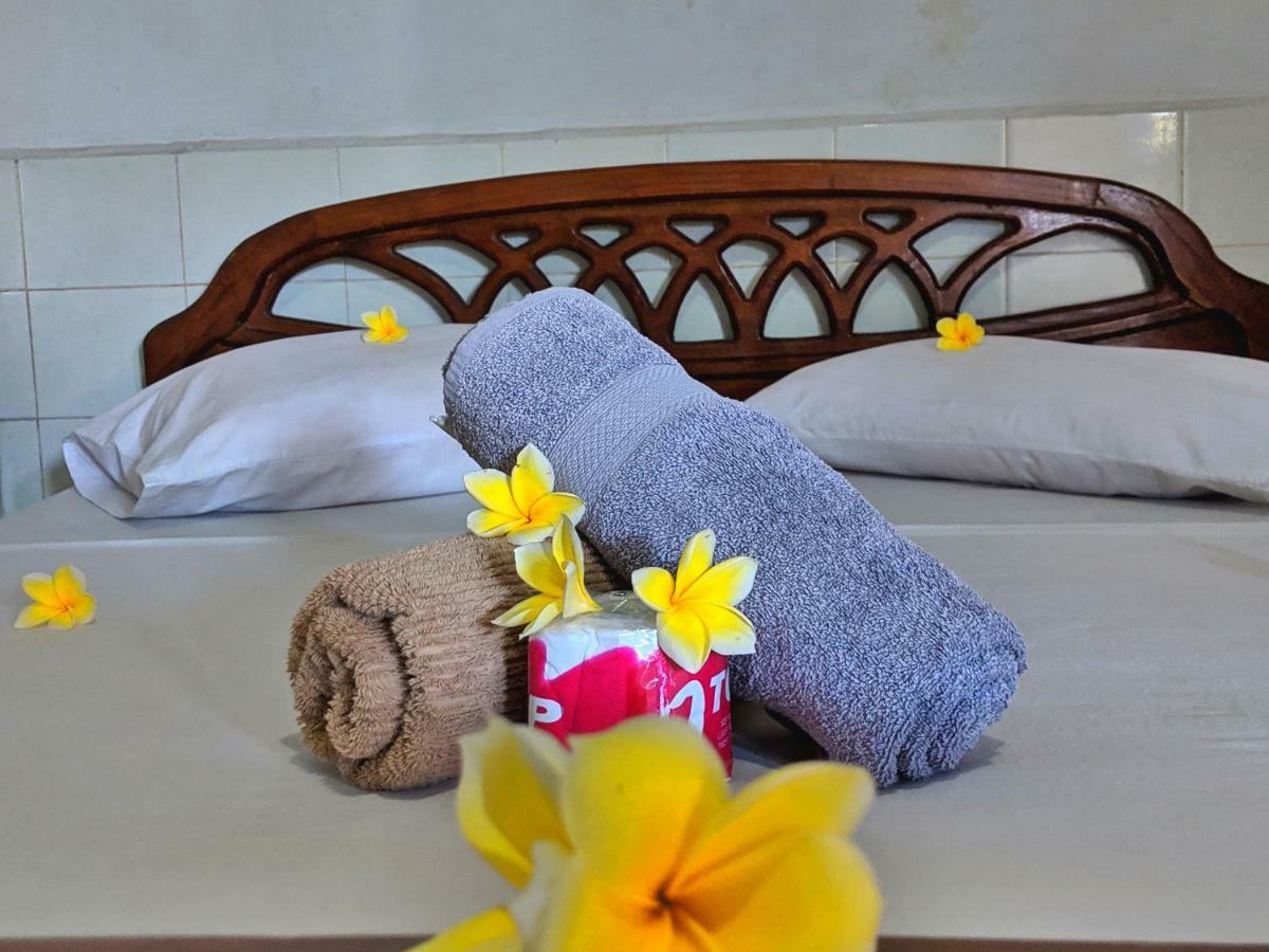 Serangan Inn II Padangbai  Luaran gambar